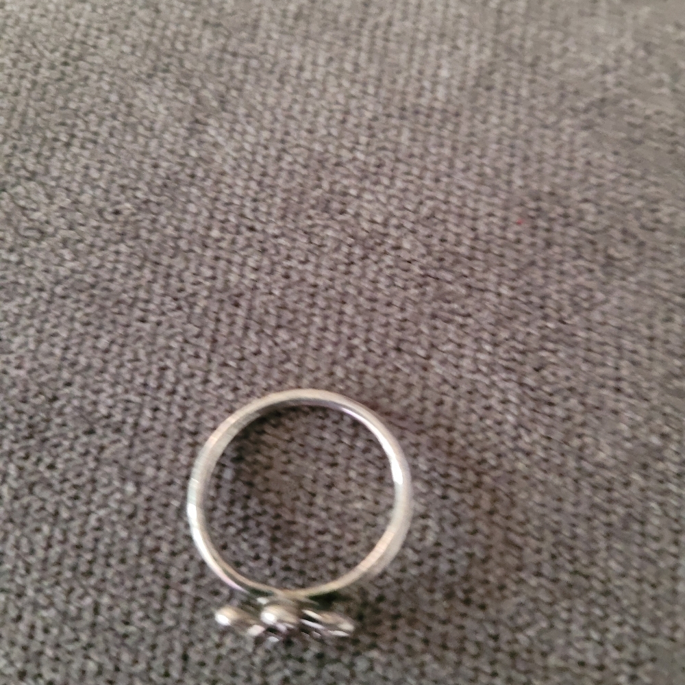 Pandora flower ring - Picture 2 of 4